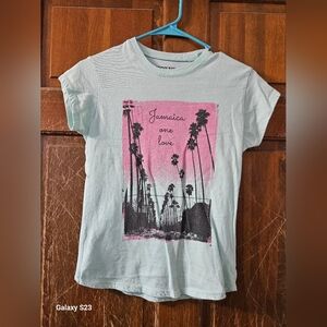 GROOVY BAY KIDS SIZE 10-12 GRAPHIC TSHIRT, SO VERY CUTE!